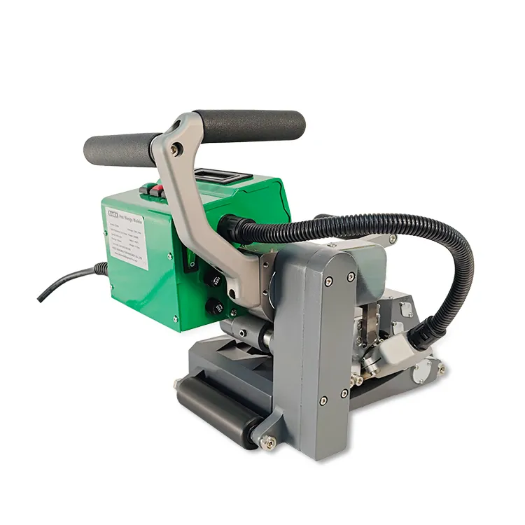 CX700 Geomembrane Welder